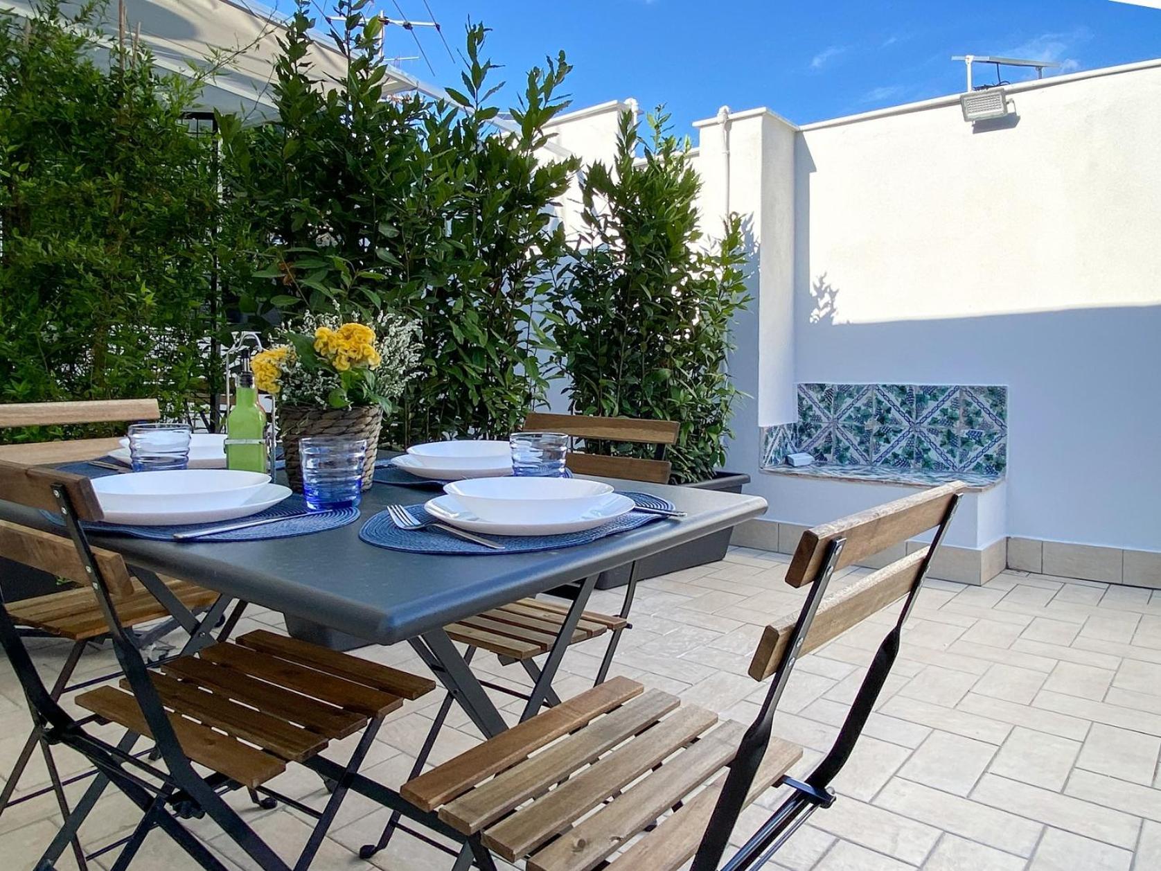 Terrazza Manuela Apartments Quartieri Spagnoli Неаполь Экстерьер фото